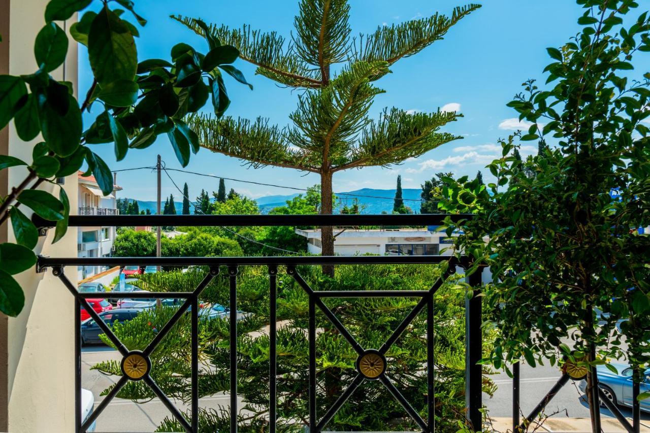 G.R Luxury Apartment Kalligoni Esterno foto
